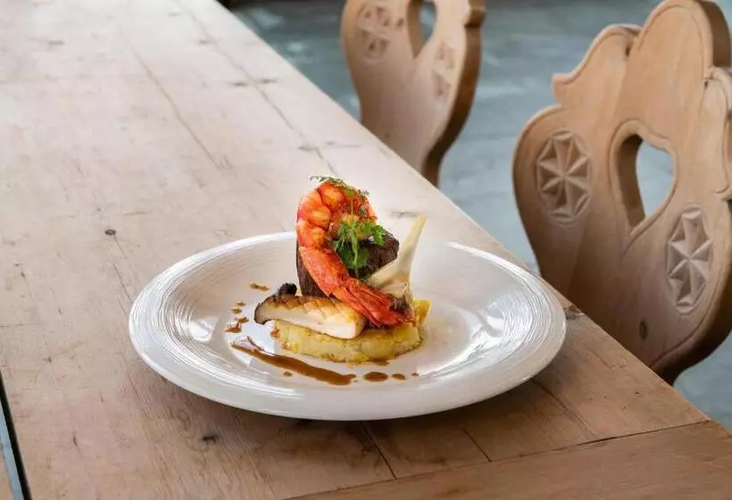 Historic Hotel Crusch Alva