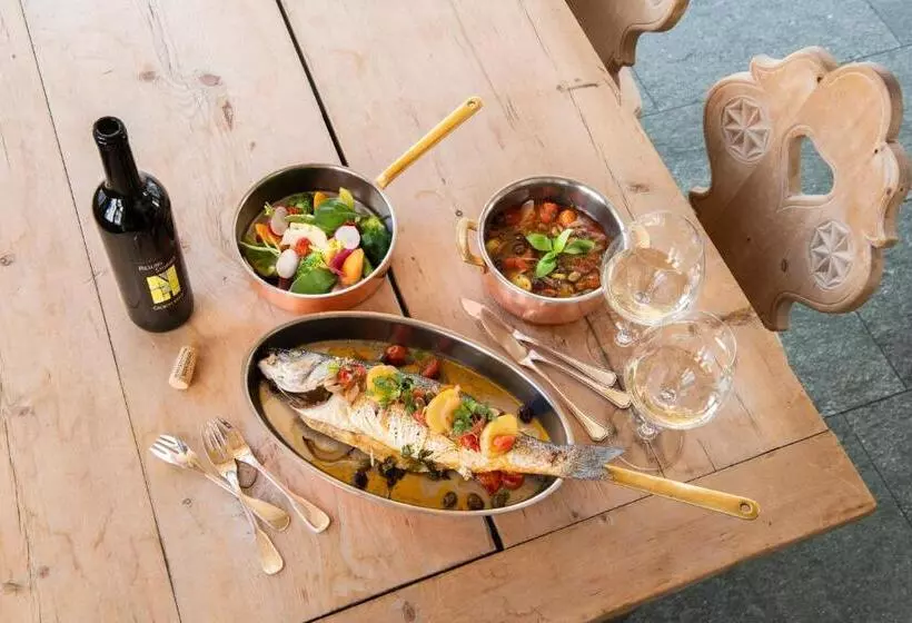 Historic Hotel Crusch Alva