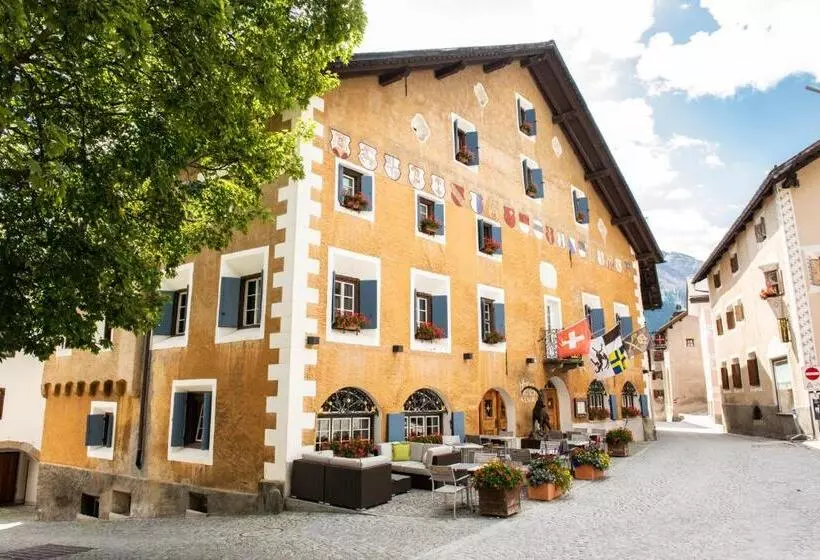 Historic Hotel Crusch Alva