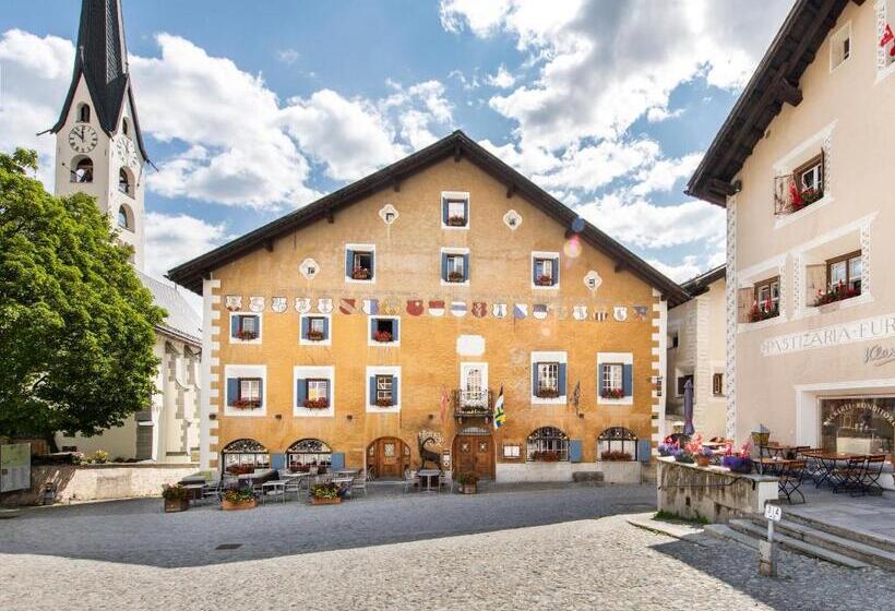 Historic Hotel Crusch Alva