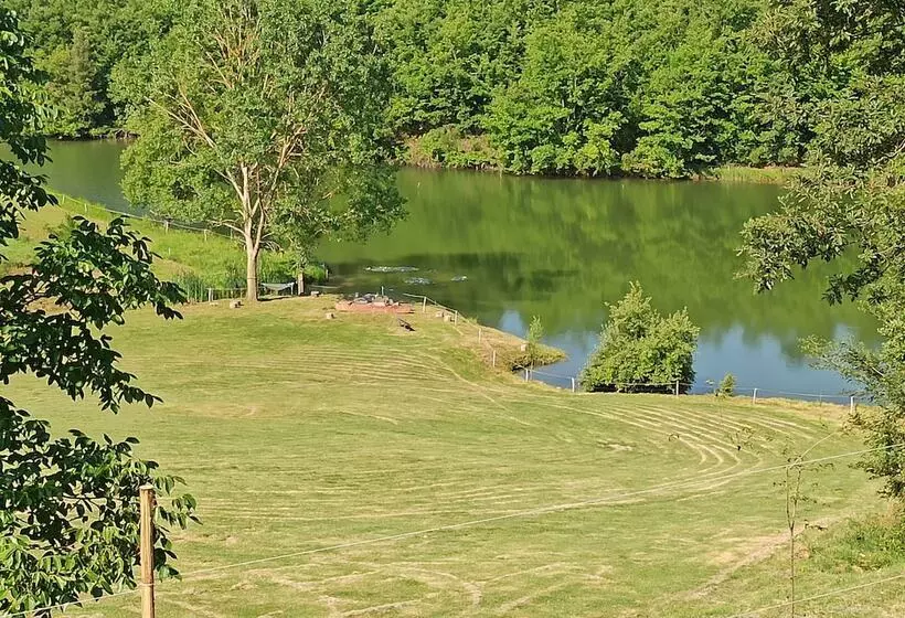 Отель Agriturismo San Bernardino Del Lago