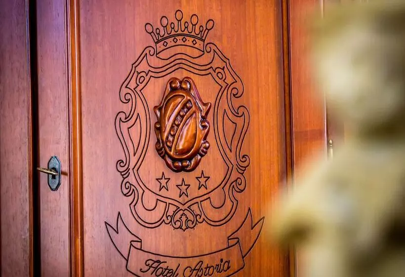 هتل Astoria
