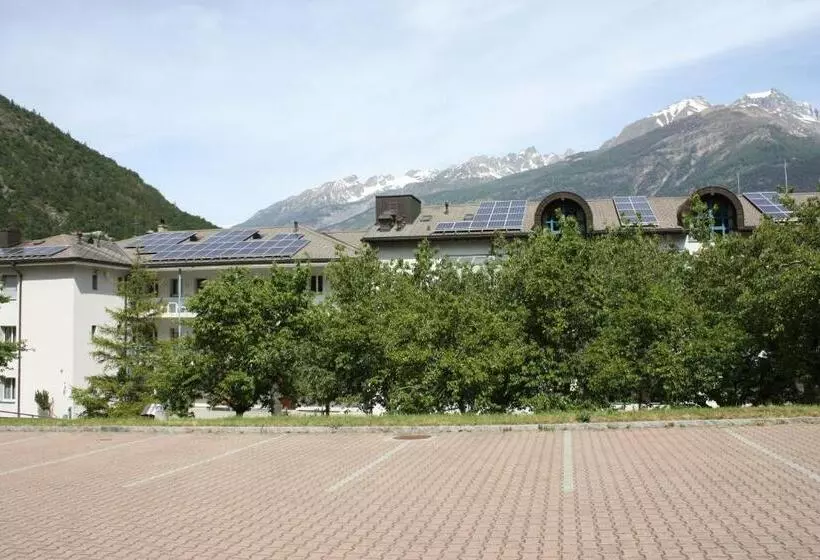 酒店 & Bildungshaus St. Jodern