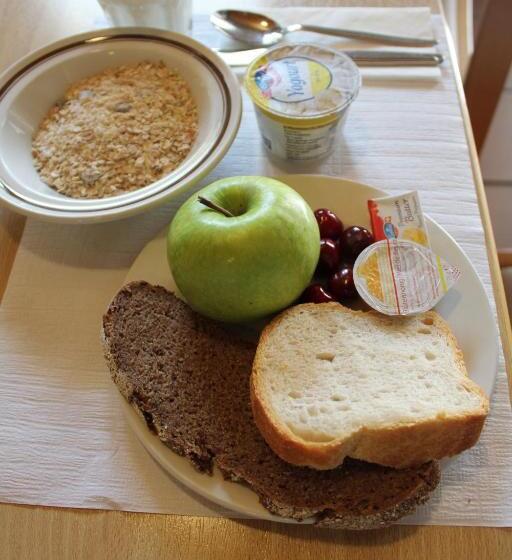 酒店 & Bildungshaus St. Jodern