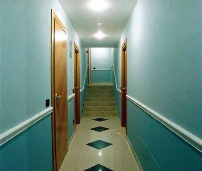 ホテル Blue Ribbon