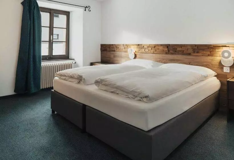 Отель Brocco & Posta