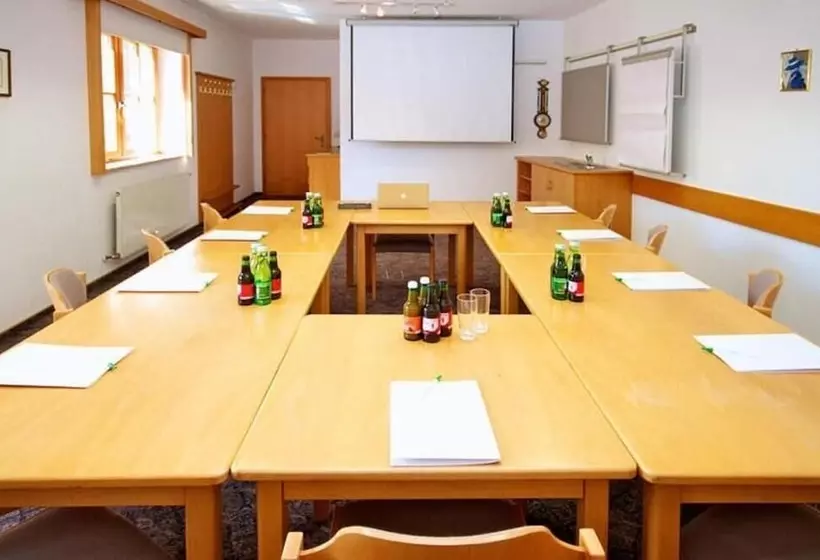 ホテル Die Traube