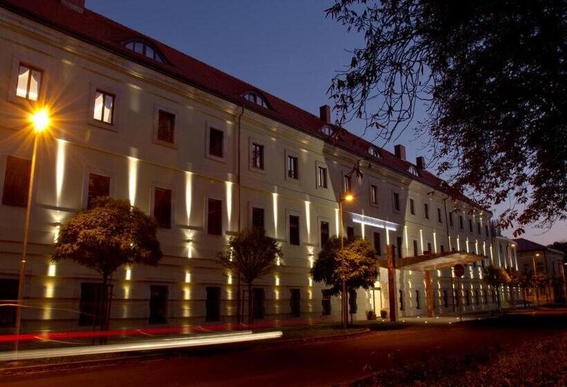 Ea Hotel Tereziánský Dvůr