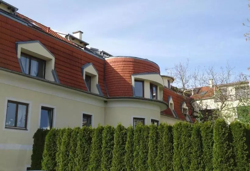 Отель Ferienwohnung Madlene