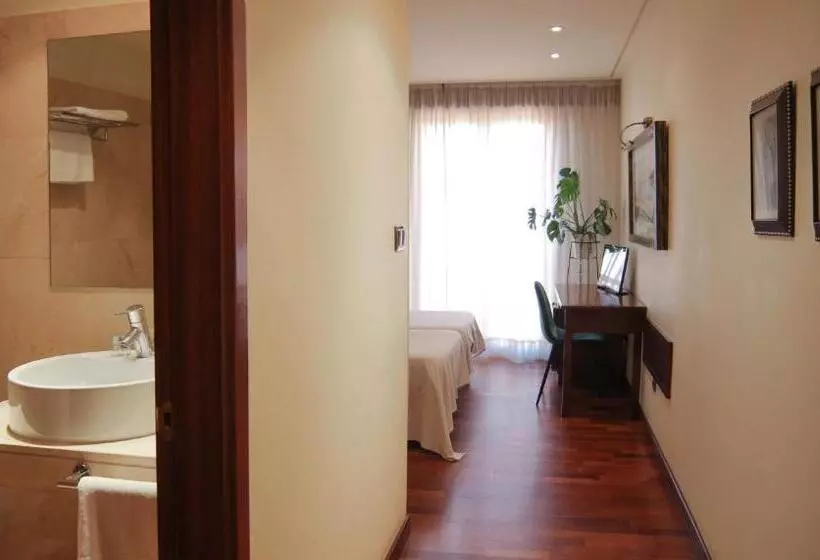 فندق Garelos Betanzos