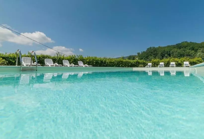 Отель Albergo Ristorante Il Cacciatore