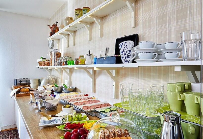 فندق L Västerås