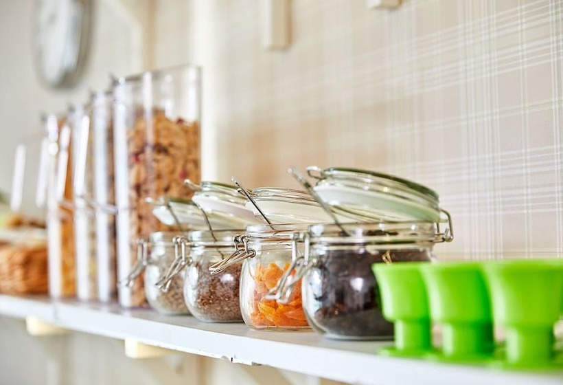 فندق L Västerås