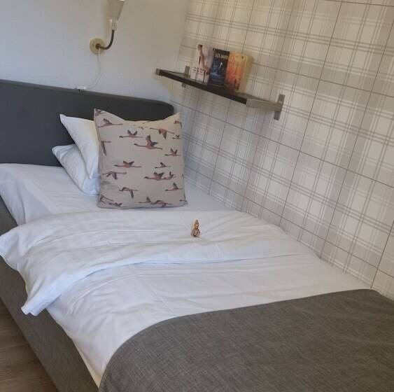 فندق L Västerås