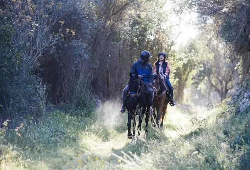 فندق Agriturismo Pantalica Ranch