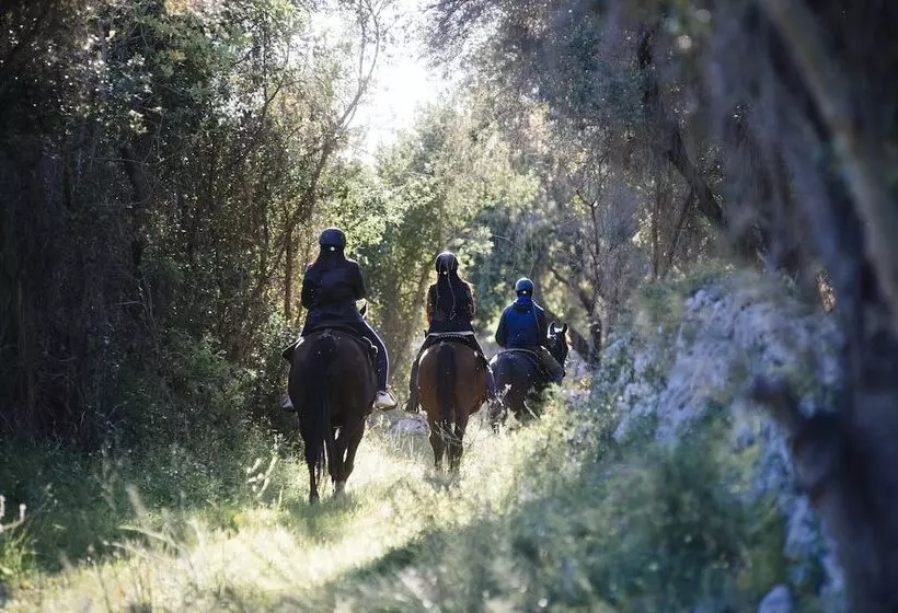 Отель Agriturismo Pantalica Ranch