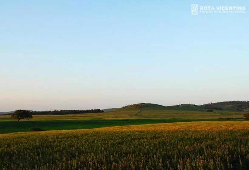 בית מלון כפרי Tres Marias