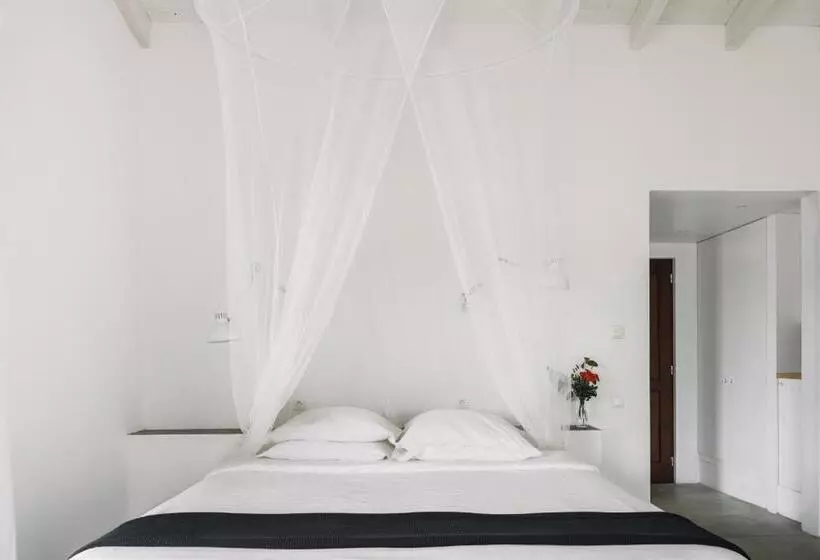 בית מלון כפרי Tres Marias