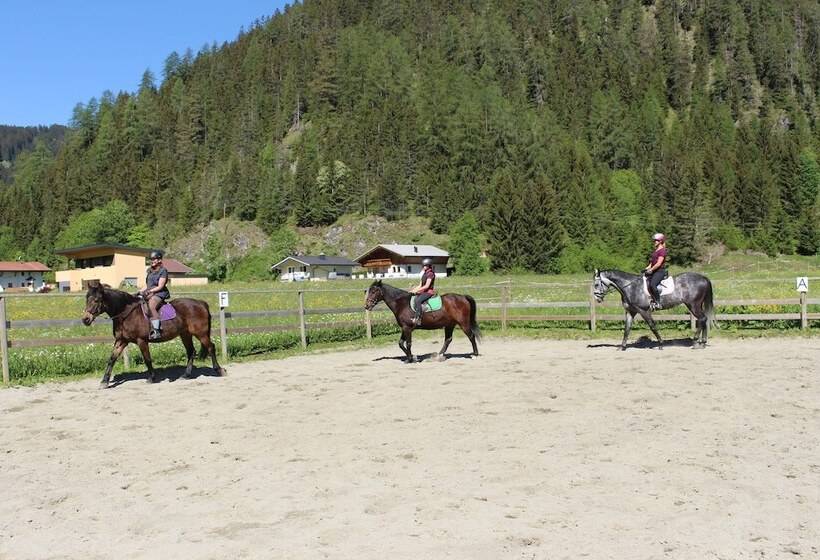 Lechquell Hotel Post