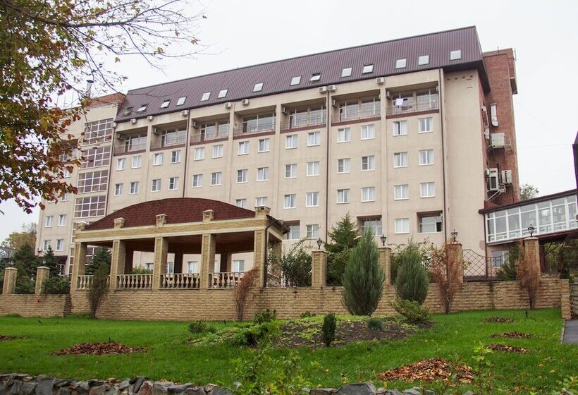 Park Hotel Nadezhda