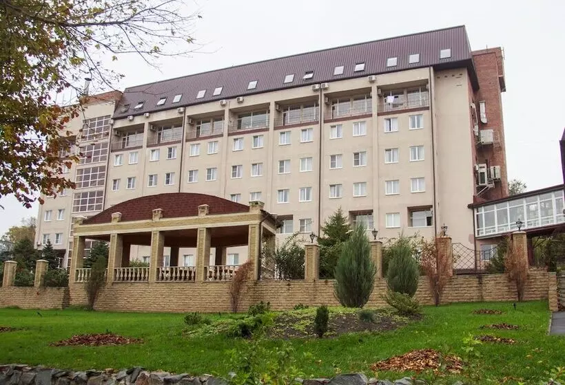 Park Hotel Nadezhda
