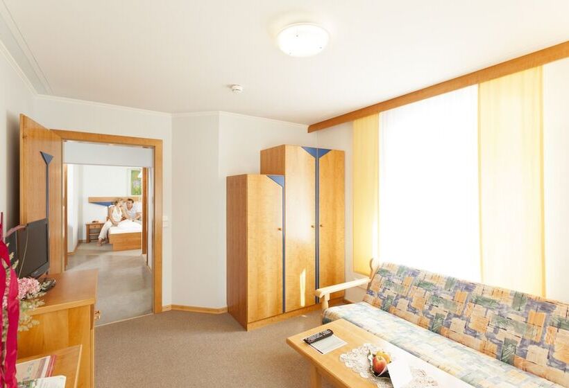 ペンション Joglland Hotel Prettenhofer