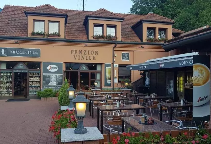 פנסיון Bunkr Karlštejn