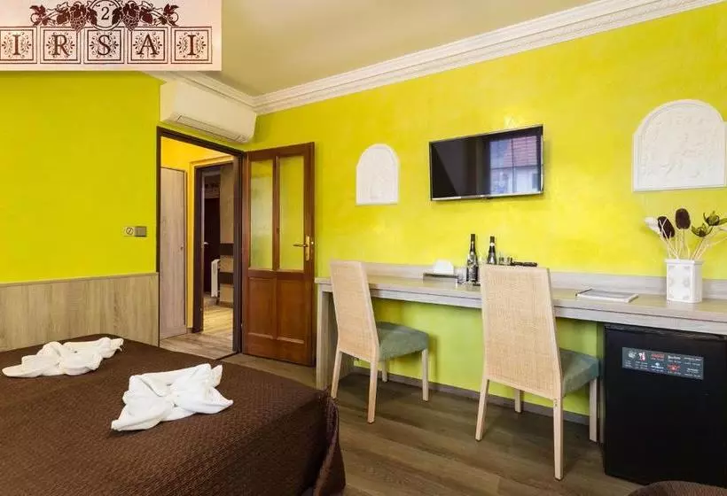 פנסיון Bunkr Karlštejn