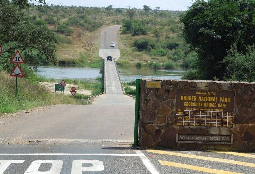 膳宿费 Trees Too Guest Lodge