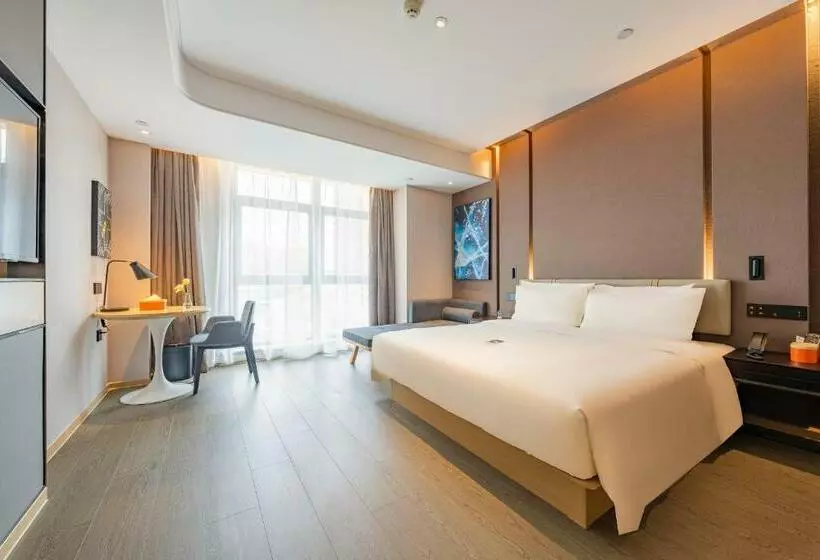 Atour Hotel Wuxi Huishan Wanda Plaza