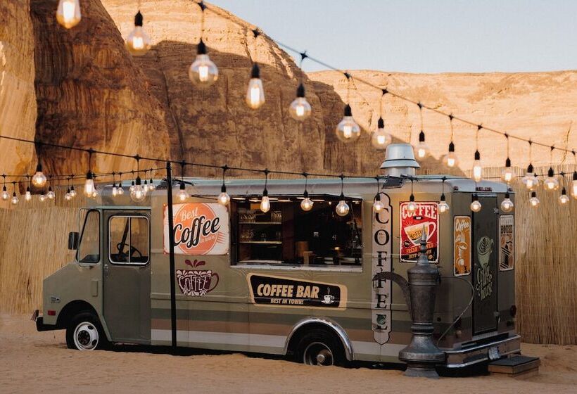 ホテル Caravan By Habitas