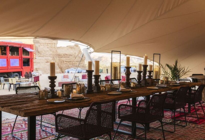 ホテル Caravan By Habitas