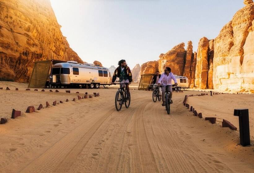 ホテル Caravan By Habitas