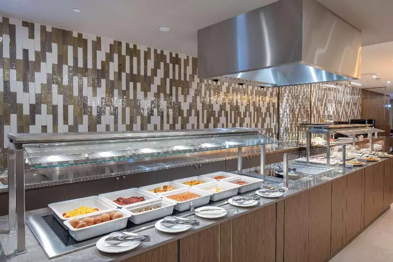 هتل Doubletree By Hilton Plovdiv Center