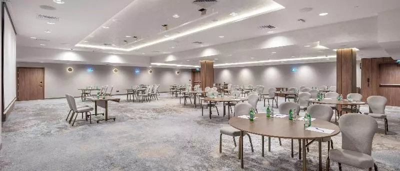 هتل Doubletree By Hilton Plovdiv Center