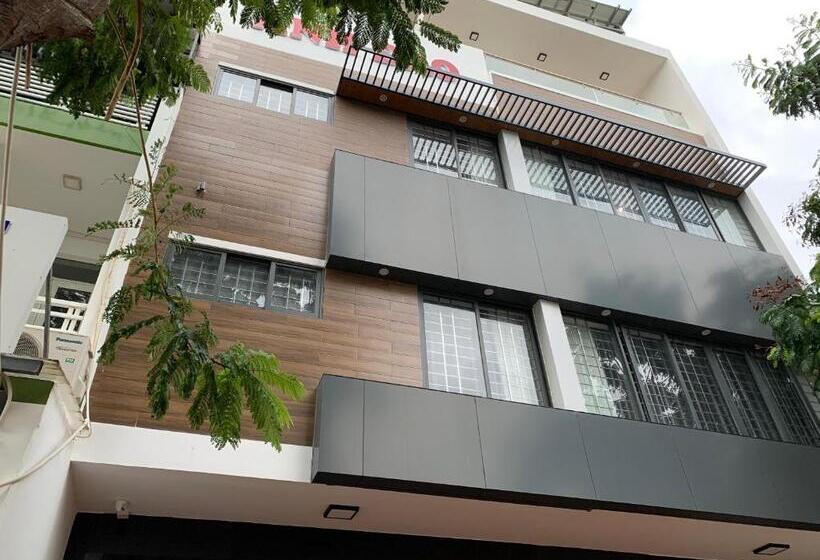 هتل Khách Sạn Anh đào