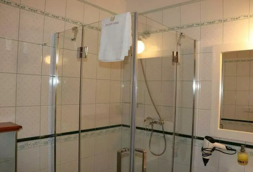 Majatalo U Pekaře   Jítravský Dvorec