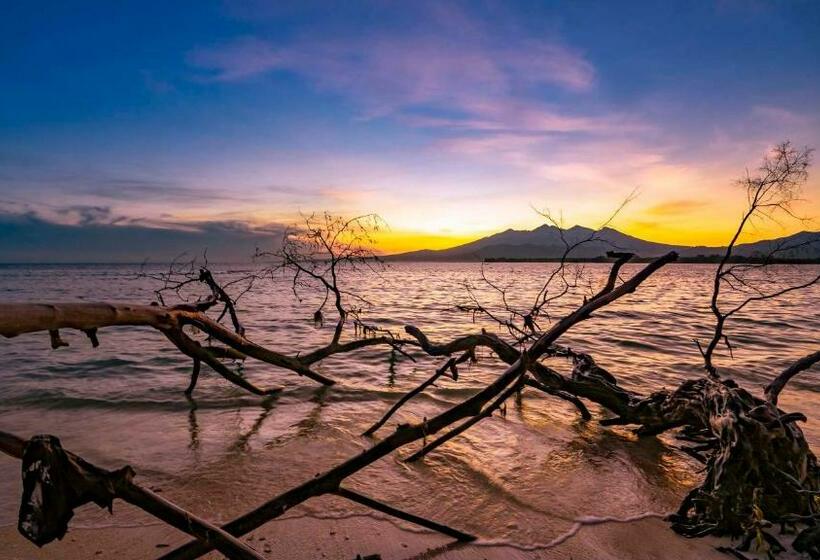 Pravasa Gili Resort By Kajane