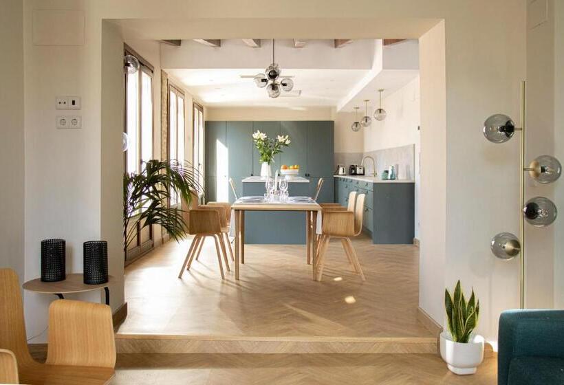 Singularstays Santa Cruz 9