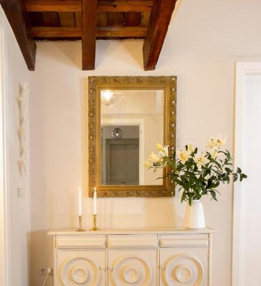 Singularstays Santa Cruz 9