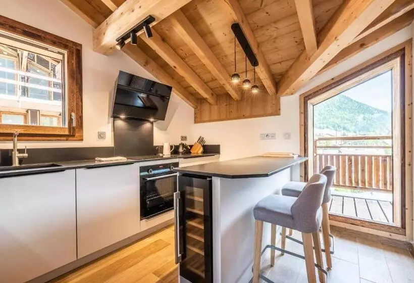 Apartment Lizay Morzine   By Emerald Stay