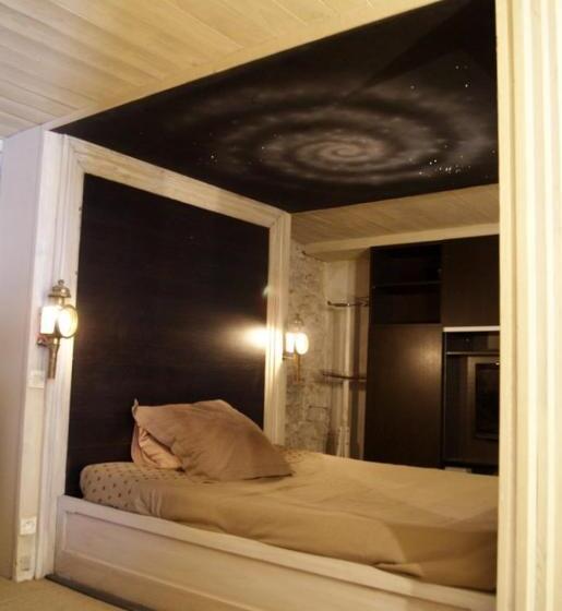 Appartement Dans Un Atelier D Artiste Hors Norme