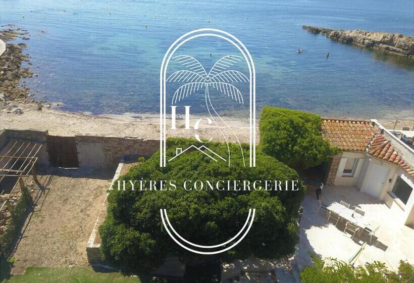 Appartements Plage Des Oursinières Pieds Dans L Eau Plage Parking Wifi By Hc