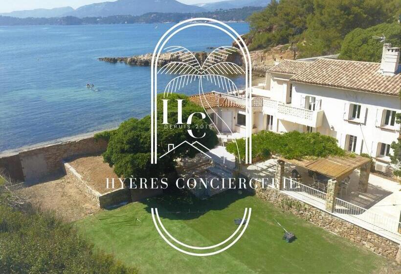 Appartements Plage Des Oursinières Pieds Dans L Eau Plage Parking Wifi By Hc