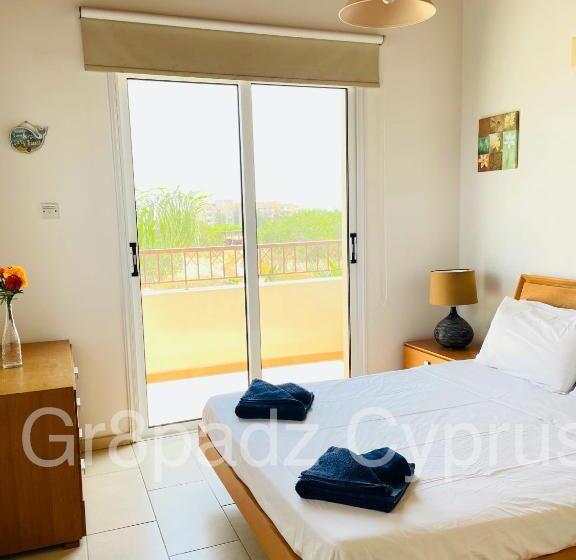 Gr8padz Villa Artemis