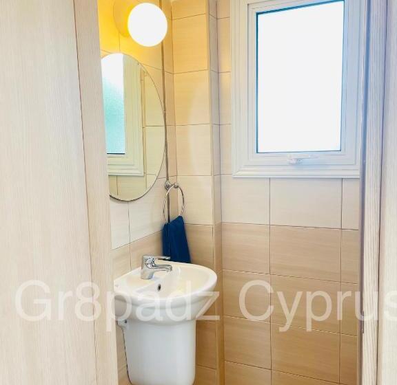 Gr8padz Villa Artemis