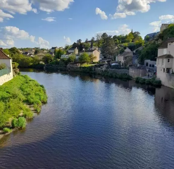 Belle Maison De Ville Sur 2 étages Dans Le Quartier Historique Paisible De La Ville Avec Terrasse Pr