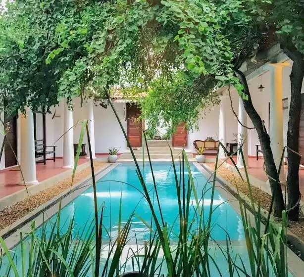 هتل Heaven S Bungalow