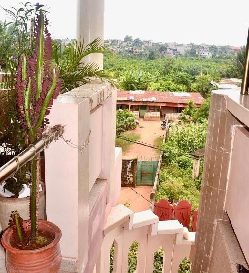Porto Novo Logement Lumineux Et Calme