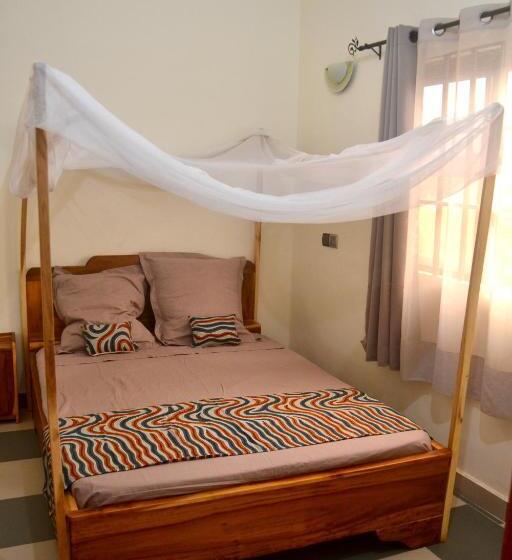 Porto Novo Logement Lumineux Et Calme